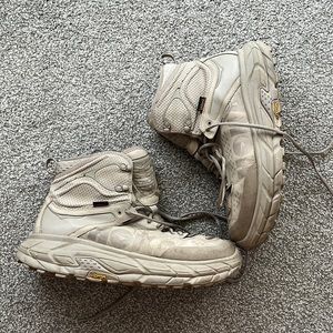 Hoka mens hiking boots